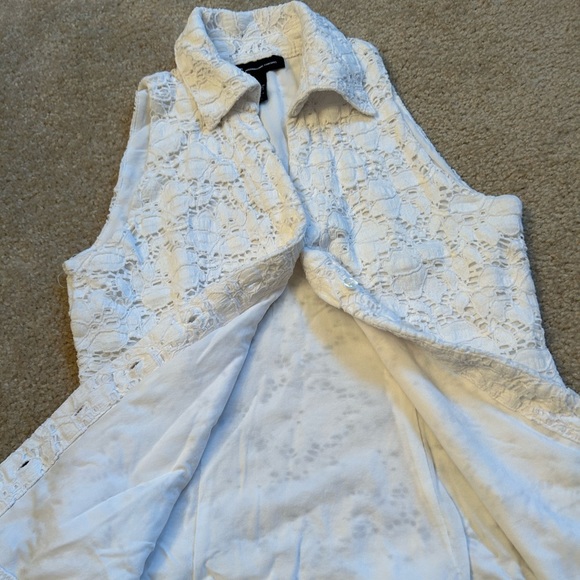 Lace Vest with a lining by International Concepts stylish size medium white - Picture 6 of 8